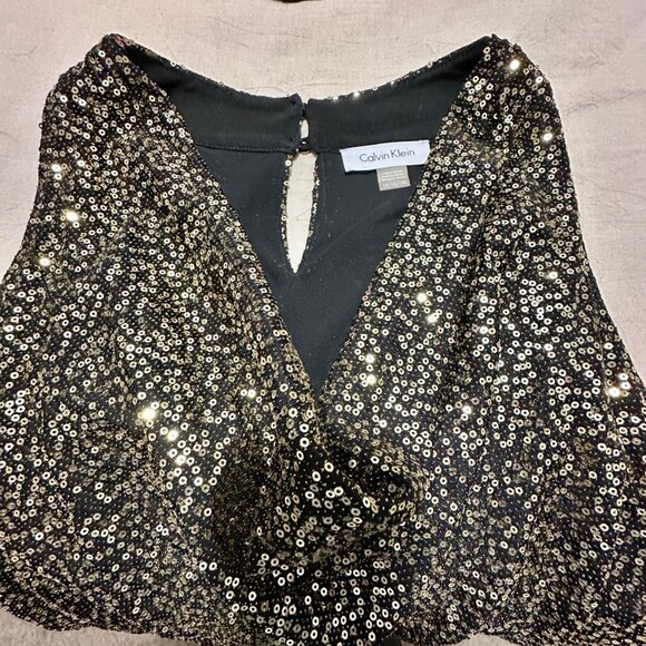 Calvin Klein Gold Sequin Drape Cowl Neck Sleeveless Top Plus Size 1X - Picture 8 of 8